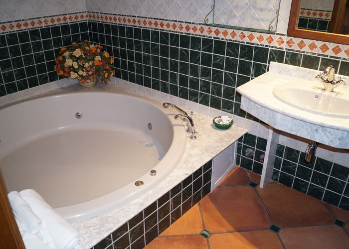 habitacion-jacuzzi-01