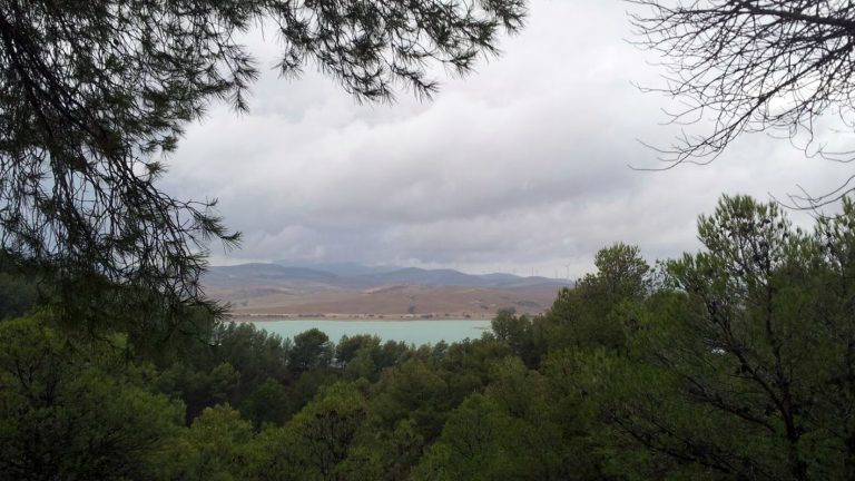 Las últimas lluvias mejoran la cantidad de agua acumulada en los tres embalses que rodean el Hotel Mesón La Posada del Conde